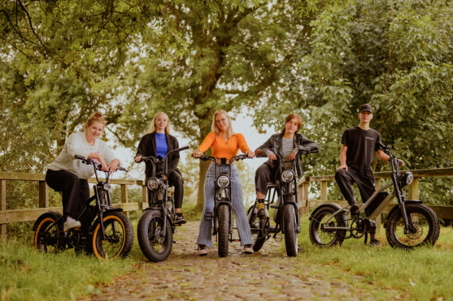 Jongeren veilig op de E Fatbike(143)